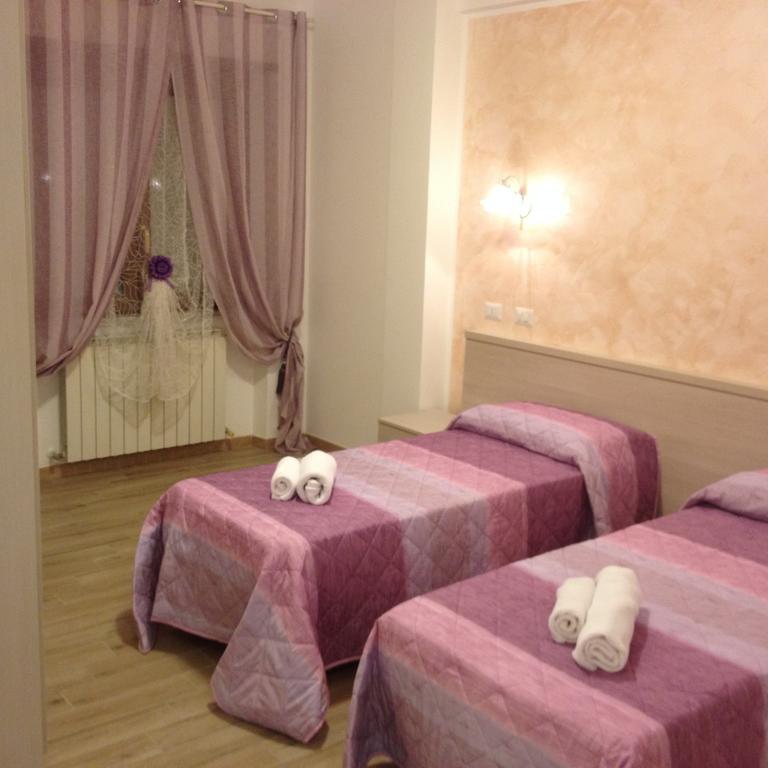 Carillon Apartment Чивитавекия Екстериор снимка