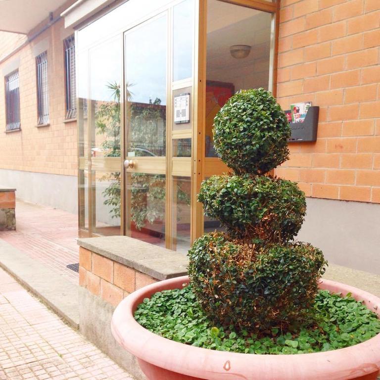 Carillon Apartment Чивитавекия Екстериор снимка