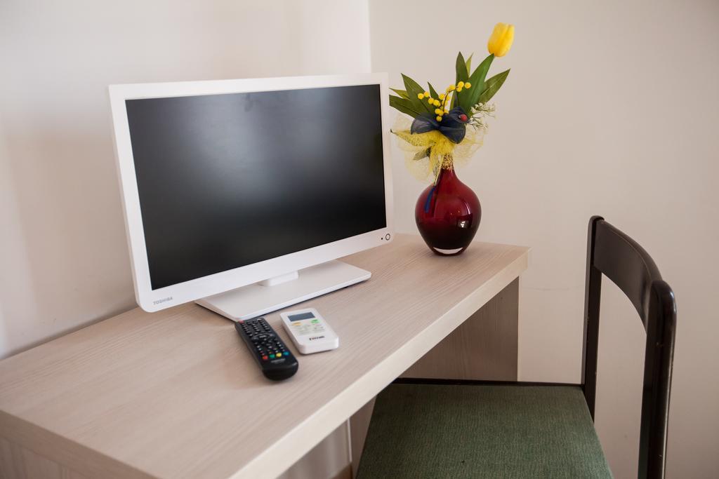 Carillon Apartment Чивитавекия Екстериор снимка